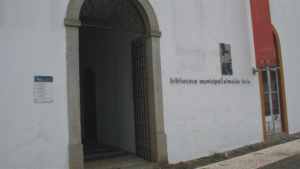 Biblioteca Municipal Almeida Faria