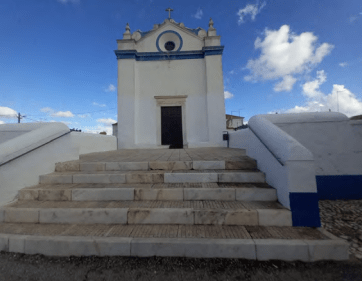 Adro da Igreja de Nossa Senhora dos Remédios