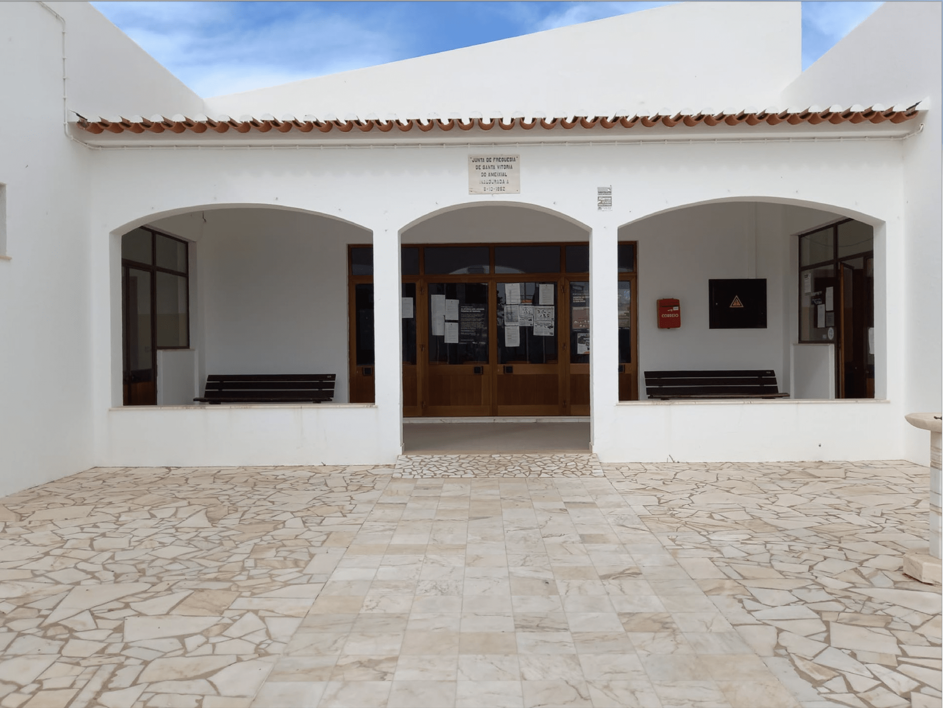 Edifício da Junta de Freguesia de S. Bento do Ameixial