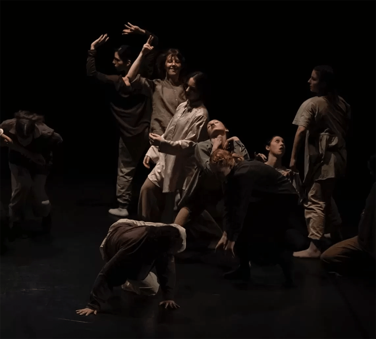 VIVO CENTER: CANDIDATURAS RES.ART PARA JOVENS COREÓGRAFOS DE DANÇA CONTEMPORÂNEA > ATÉ 31 DE AGOSTO